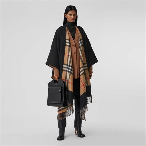 Burberry Wool Cape in Black 